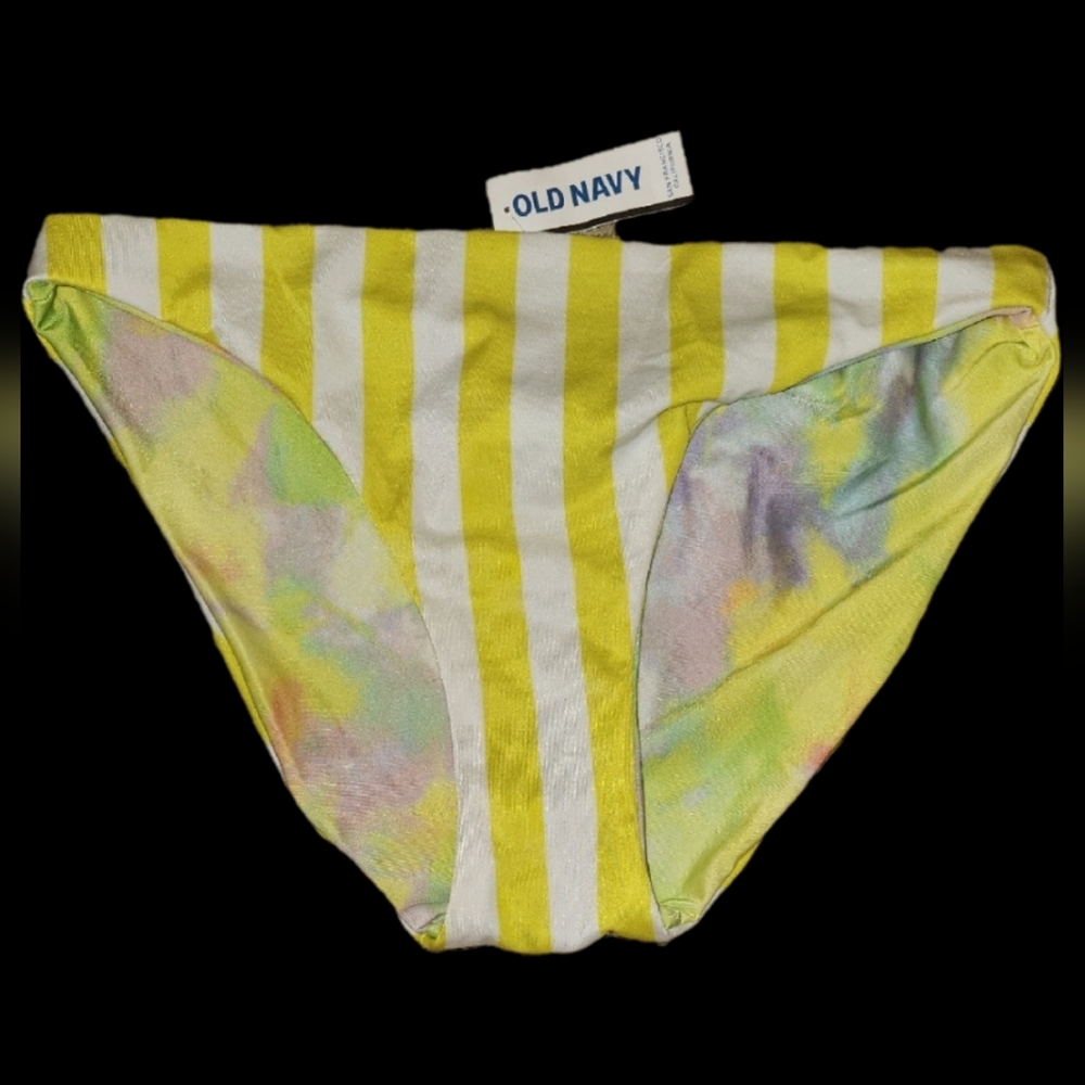 🌟2/$20🌟Old Navy Yellow and White Striped Bikini Bottom Size S Reverseble